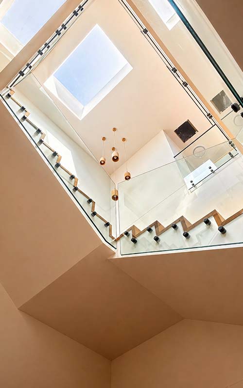 frameless glass balustrading staircase
