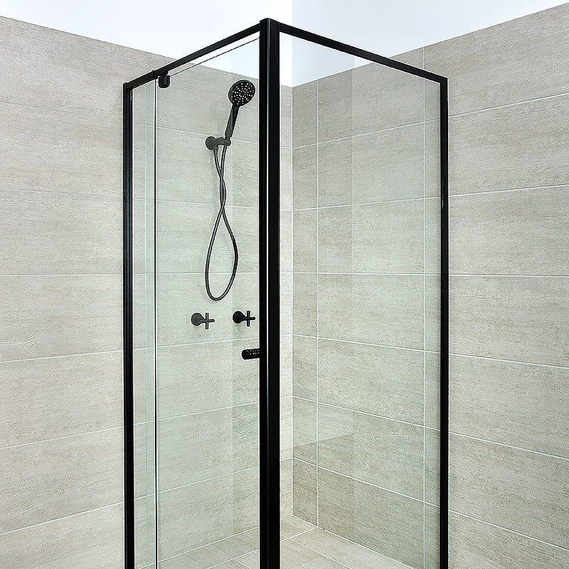 Fully framed glass shower screen
